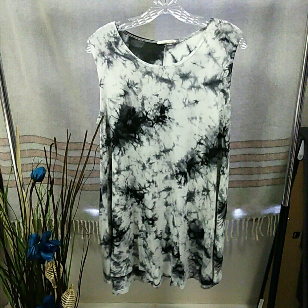 Women's Trés Bien Shirt